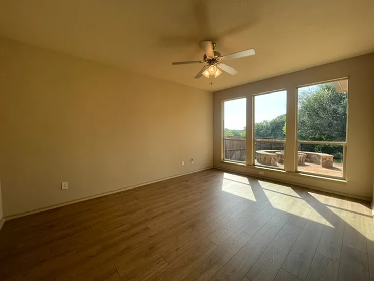 4605 Hidden Meadows Trl — Photo 13