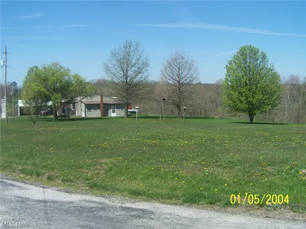 2165 Burnfield Rd, Vincent, OH 45784