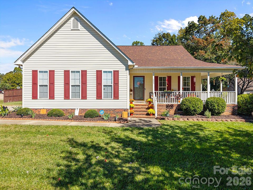 1st image of 223 Wendover Dr