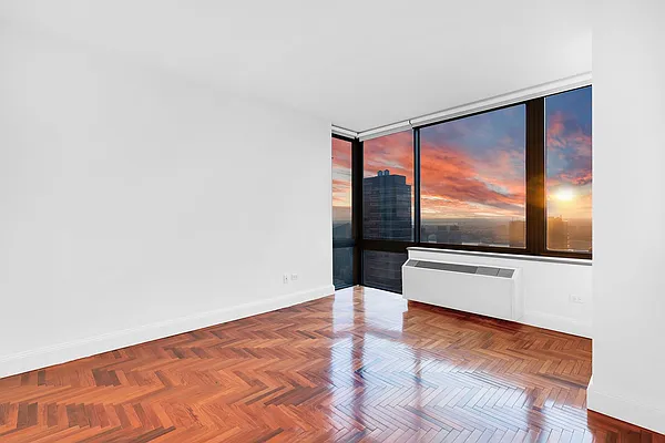 Rented by Compass | media 3