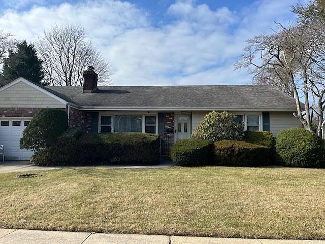 1st image of 424 Green Avenue