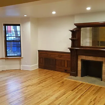 Rented by Rapid Realty Cobble Hill | media 34