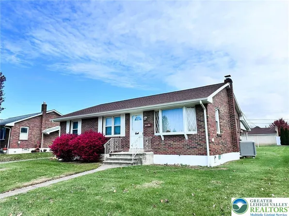 127 S 7th St, Coplay, PA 18037