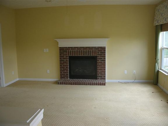 5th image of 1374 Granite Peak Way