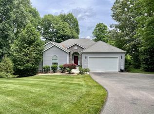 35 Rhonda Dr, Moneta, VA 24121