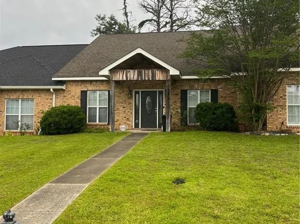 252 Dawn Dr, Pineville, LA 71360