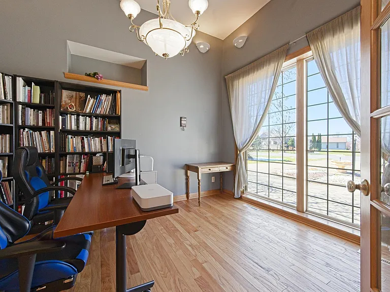 1805 Red Tail Dr — Photo 21