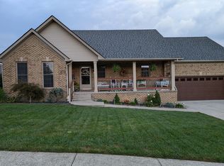 142 Castlewood Dr, Richmond, KY 40475