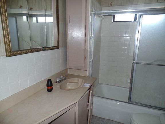 2nd image of 103 E 7th St