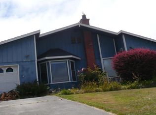2158 Notre Dame Dr, Eureka, CA 95503