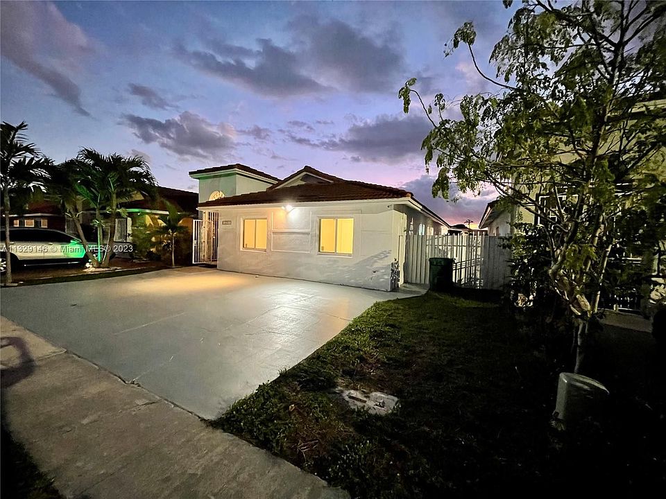 1st image of 12358 NW 98th Ln