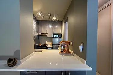 Rented by New York Casas Ltd.