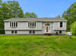 196 Walker Hill Rd, Weare, NH 03281
