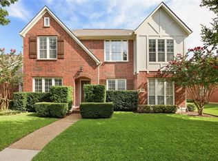 1729 E Branch Hollow Dr, Carrollton, TX 75007