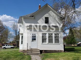 108 W 3rd St UNIT A, Winthrop, MN 55396
