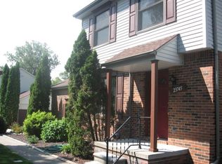 23745 Middlebelt Rd, Farmington Hills, MI 48336