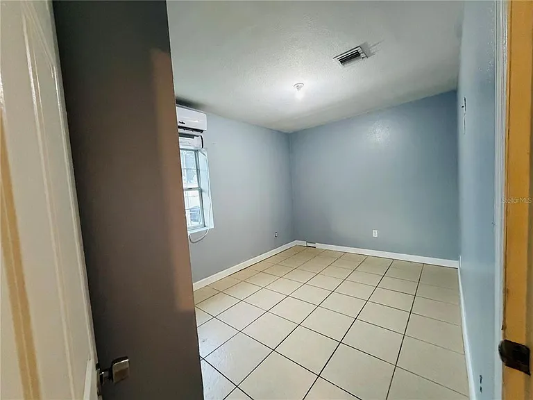 5354 Lanyard Ct — Photo 17