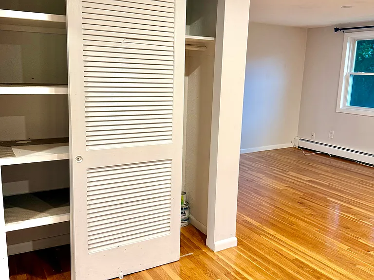 40 Stone St #5R — Photo 9