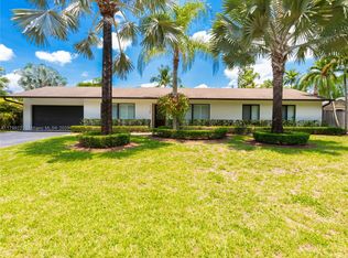 11145 SW 126th St, Miami, FL 33176