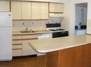 6436 Lamplighter Rdg, Glen Burnie, MD 21061