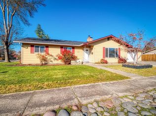 1011 Arroyo Dr, Central Pt, OR 97502