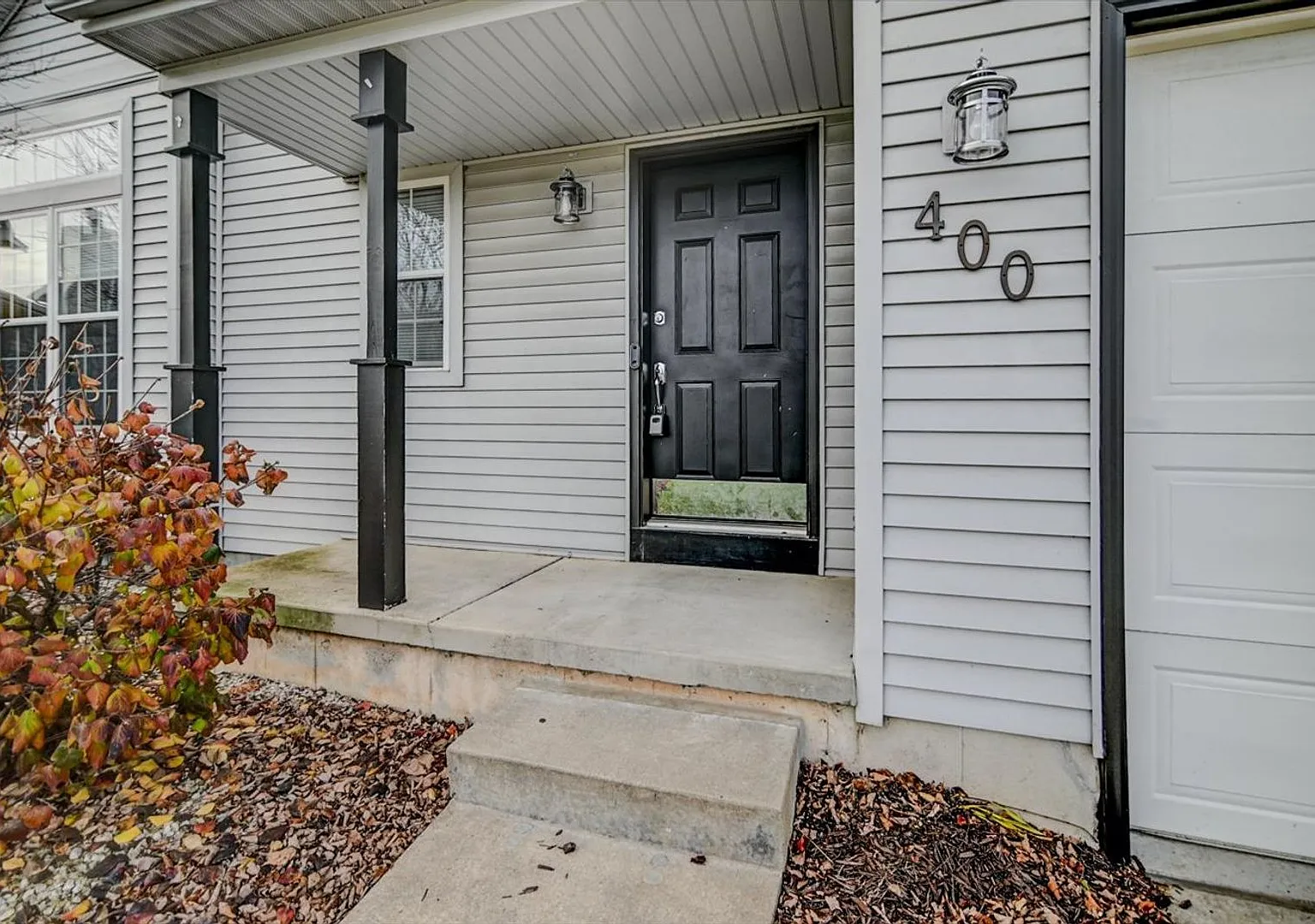 400 Muirfield Court — Photo 2