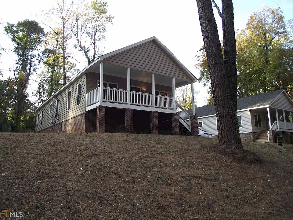 2nd image of 2899 Hapeville Rd SW