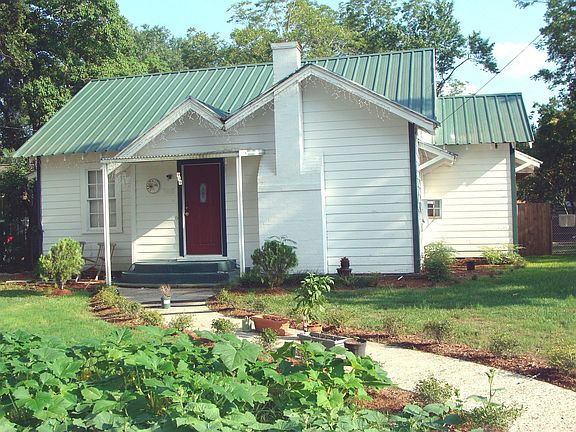 5th image of 939 Avenue A