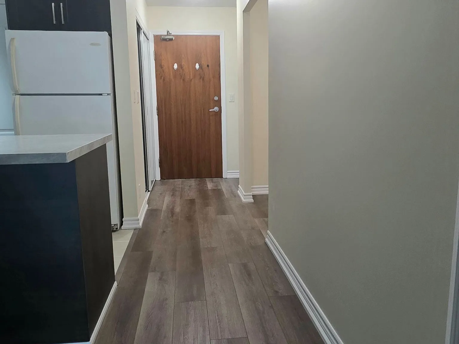 2 bed, $2,550 — Photo 4