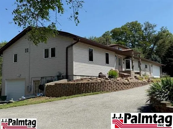 415 3rd Ter, Nebraska City, NE 68410