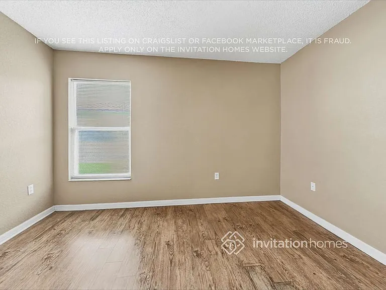 6884 Bordeaux Blvd — Photo 10