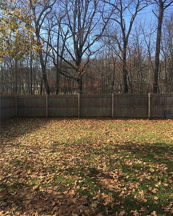 2nd image of 218 Glen Hills Rd