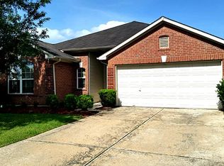 3611 Elmwood Dale Dr, Fresno, TX 77545