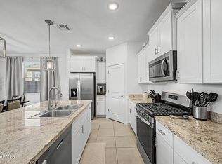 8812 W AGORA Lane, Tolleson, AZ 85353
