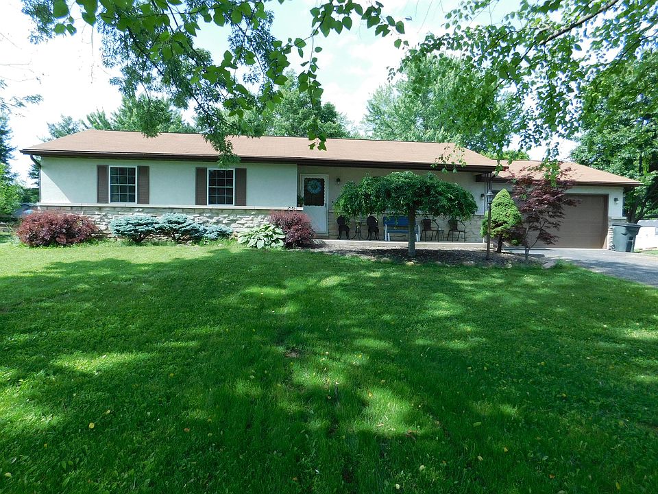 1st image of 4910 Greengate Dr