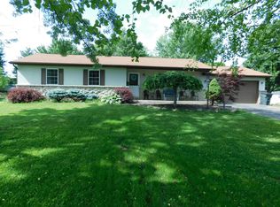4910 Greengate Dr, Groveport, OH 43125