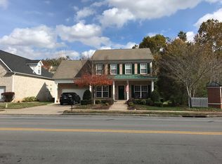 6912 Sunnywood Dr, Nashville, TN 37211
