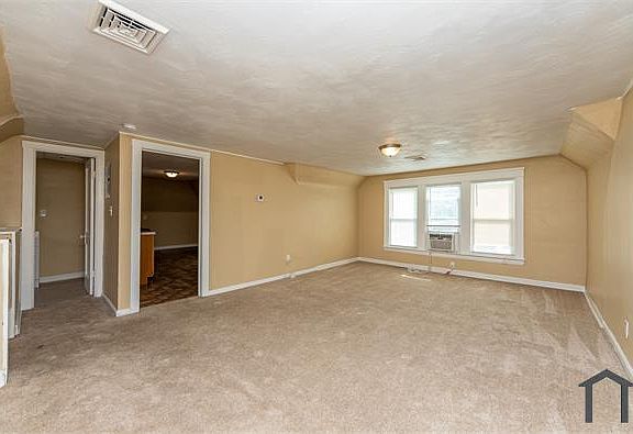 2nd image of 10409 Ostend Ave #3