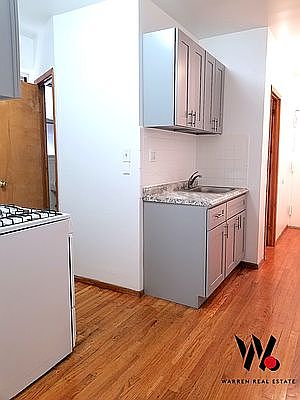 4th image of 76 E 7th St APT 61