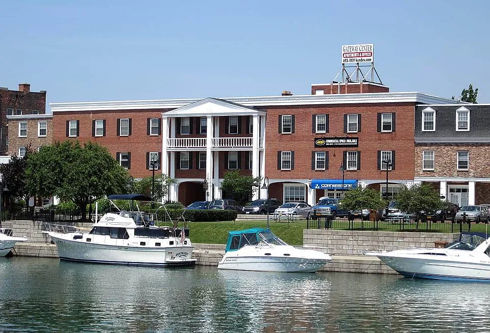 Gateway Park Apartments