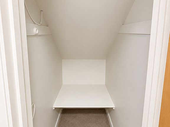 5th image of 2164 San Jose Ave #D
