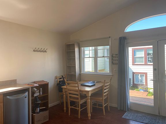 3rd image of 1446 42nd Ave