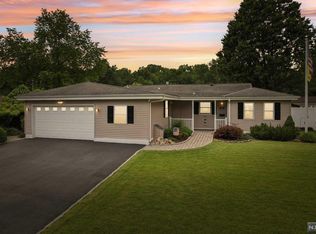 24 Emwood Dr, Emerson, NJ 07630