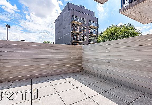 2nd image of 1430 Fulton St APT 209