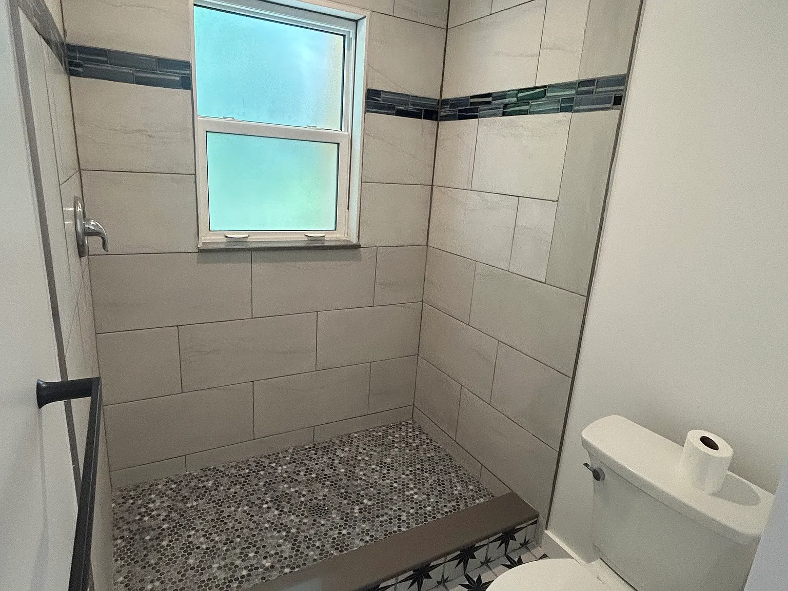 Studio, 300 sqft, $1,400 — Photo 4