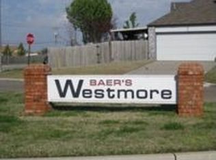 1605 Westmore Dr, Moore, OK 73170