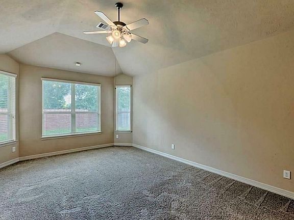 5th image of 2104 Pearl Bay Ct