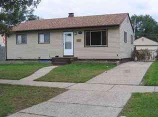 3926 Toepfer Rd, Warren, MI 48091