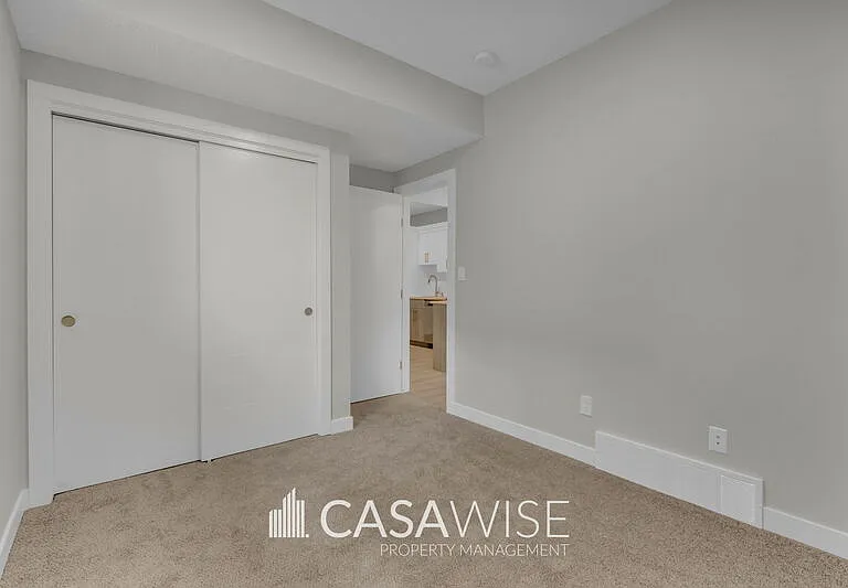 1067D Berg Pl #BASEMENT — Photo 5