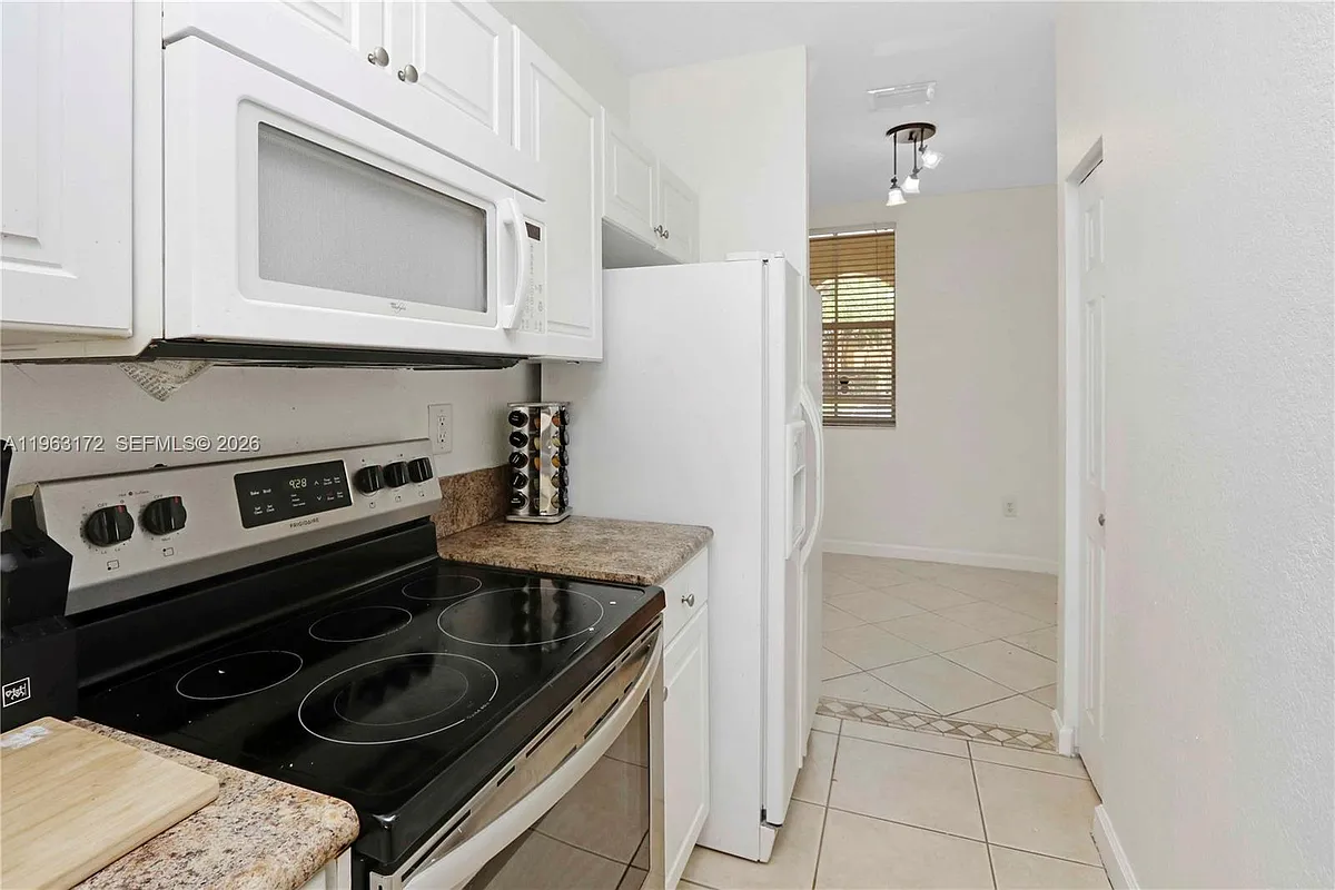 Building Photo - 9352 SW 227th St #1